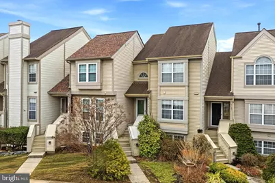 6185 Stonepath Circle, Centreville, VA 20120 - Photo 3