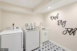 7321 Wayne Dr, Annandale, VA 22003 - Photo 39