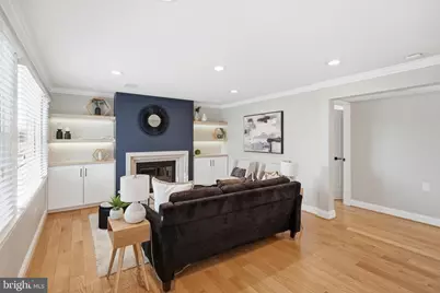 7321 Wayne Drive, Annandale, VA 22003 - Photo 5