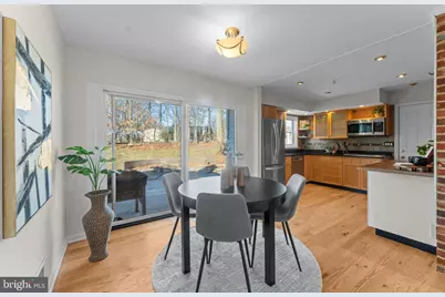 7448 Long Pine Drive, Springfield, VA 22151 - Photo 9