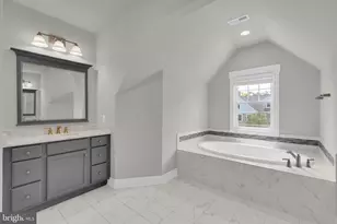 2233 N Underwood St, Falls Church, VA 22043 - Photo 33