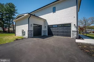 9420 Vernon Dr, Great Falls, VA 22066 - Photo 9