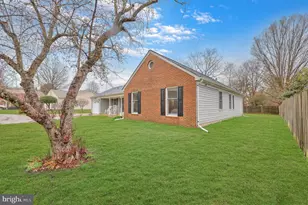 6922 Lodestone Ct, Alexandria, VA 22306 - Photo 27