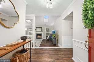 6922 Lodestone Ct, Alexandria, VA 22306 - Photo 3