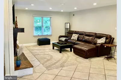 1542 Crowell Road, Vienna, VA 22182 - Photo 17