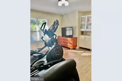 1542 Crowell Road, Vienna, VA 22182 - Photo 41