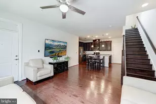 13389 Launders St, Herndon, VA 20171 - Photo 11