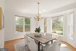 5105 Whisper Willow Dr, Fairfax, VA 22030 - Photo 13