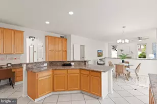 5105 Whisper Willow Dr, Fairfax, VA 22030 - Photo 17