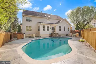 5105 Whisper Willow Dr, Fairfax, VA 22030 - Photo 85