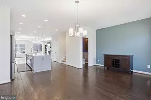 9298 Wild Black Cherry Ct, Fairfax, VA 22031 - Photo 13