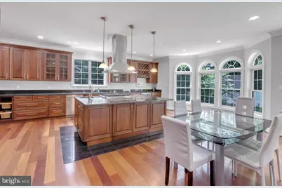 6529 Fairlawn Drive, McLean, VA 22101 - Photo 3