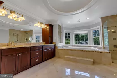 6529 Fairlawn Drive, McLean, VA 22101 - Photo 11