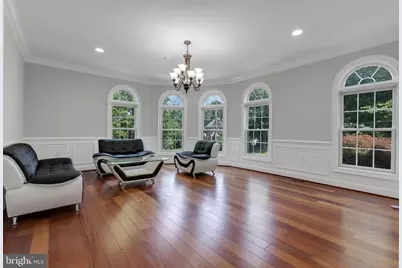 6529 Fairlawn Drive, McLean, VA 22101 - Photo 3