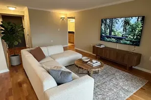 2230 George C Marshall Dr, Falls Church, VA 22043 - Photo 5