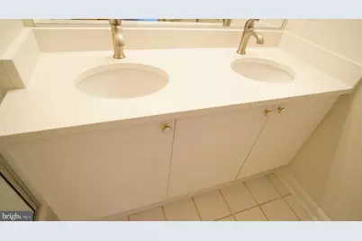 8183 Carnegie Hall Court #306, Vienna, VA 22180 - Photo 13