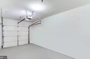 12804 Fair Briar Ln, Fairfax, VA 22033 - Photo 25