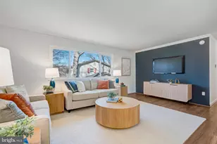 9891 Becket Ct, Fairfax, VA 22032 - Photo 5