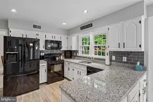 2730 Sasscer's Hill Ct, Oak Hill, VA 20171 - Photo 11