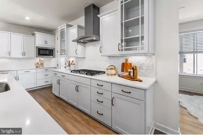 8103 Zoe Place, Alexandria, VA 22306 - Photo 7