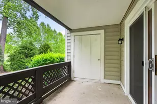 10146 Oakton Terrace Rd, Oakton, VA 22124 - Photo 23