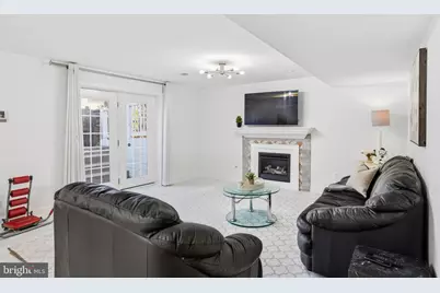 10500 Coving Cross Lane, Vienna, VA 22182 - Photo 59