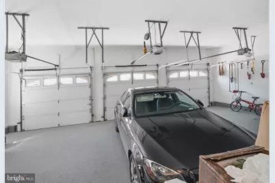 10500 Coving Cross Lane, Vienna, VA 22182 - Photo 35