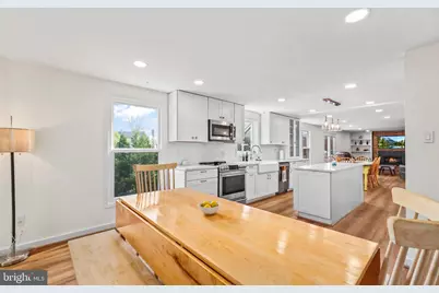 5483 Braddock Ridge Drive, Centreville, VA 20120 - Photo 15