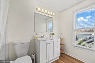 5483 Braddock Ridge Dr, Centreville, VA 20120 - Photo 31