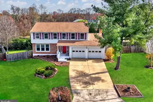 5483 Braddock Ridge Dr, Centreville, VA 20120 - Photo 47