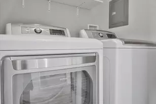 12101 Greenway Ct, Fairfax, VA 22033 - Photo 41