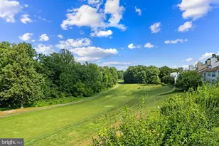 12101 Greenway Ct, Fairfax, VA 22033 - Photo 11