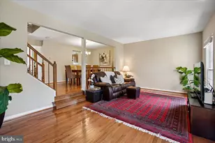 14525 Four Chimney Dr, Centreville, VA 20120 - Photo 13