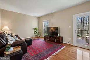 14525 Four Chimney Dr, Centreville, VA 20120 - Photo 11