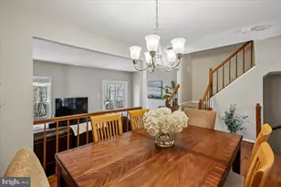 14525 Four Chimney Dr, Centreville, VA 20120 - Photo 15