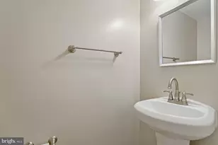 7930 Bubbling Brook Cir, Springfield, VA 22153 - Photo 23