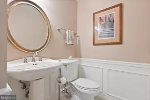 4928 Novak Ln, Fairfax, VA 22030 - Photo 27