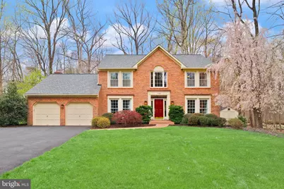 4928 Novak Lane, Fairfax, VA 22030 - Photo 3