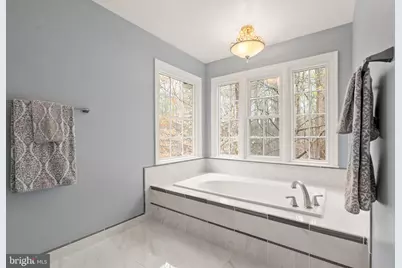 4928 Novak Lane, Fairfax, VA 22030 - Photo 37