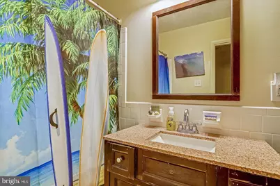 1048 Dalebrook Drive, Alexandria, VA 22308 - Photo 15