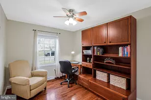 5425 Governor Yeardley Dr, Fairfax, VA 22032 - Photo 21