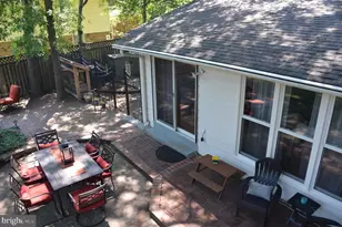 8705 Yardley Dr, Alexandria, VA 22308 - Photo 47