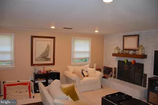 8705 Yardley Dr, Alexandria, VA 22308 - Photo 33