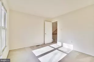 3023 Oakton Meadows Ct, Oakton, VA 22124 - Photo 19