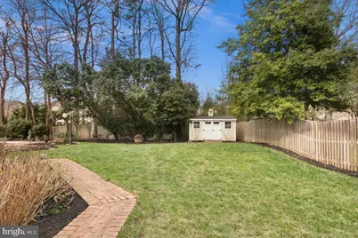 9498 Lynnhall Place, Alexandria, VA 22309 - Photo 11