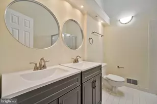 6274 Walkers Croft Way, Alexandria, VA 22315 - Photo 27