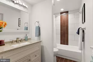 6133 Stonepath Cir, Centreville, VA 20120 - Photo 39