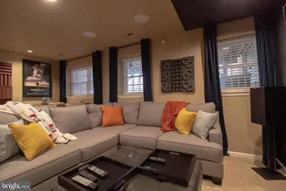 6133 Stonepath Circle, Centreville, VA 20120 - Photo 19