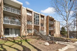 2908 Kings Chapel Rd, Falls Church, VA 22042 - Photo 3