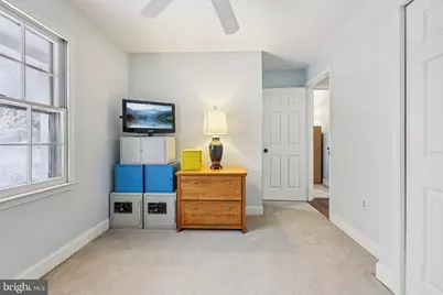 11713 Ayreshire Road, Oakton, VA 22124 - Photo 33